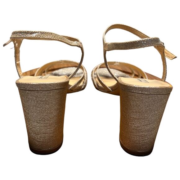 BADGLEY MISCHKA American Glamour Womens 10 Rose Gold Strappy Sparkle Sandal - Picture 5 of 16